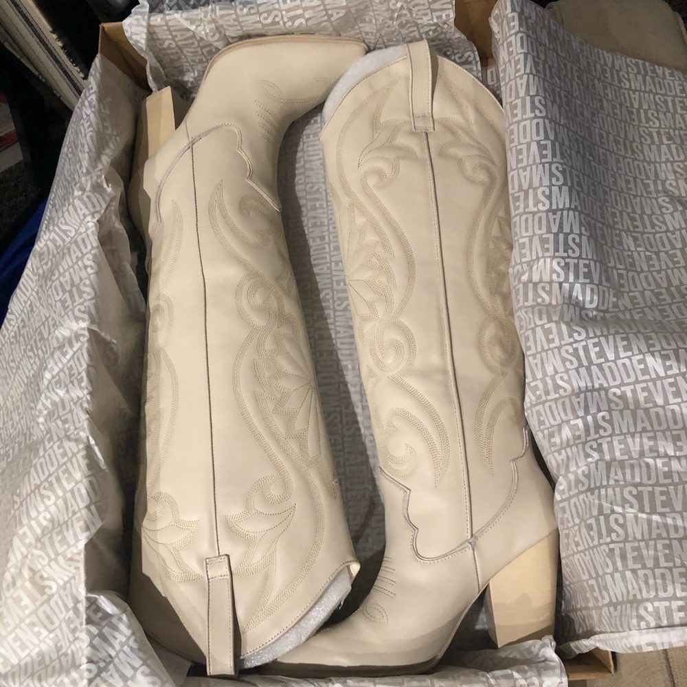 Steve Madden Lasso Boots